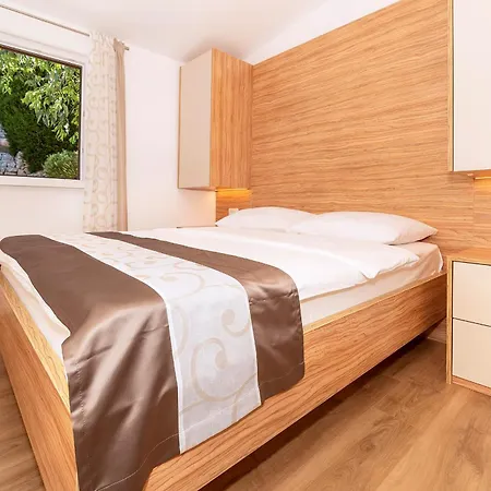 Kricin Ii Apartament *