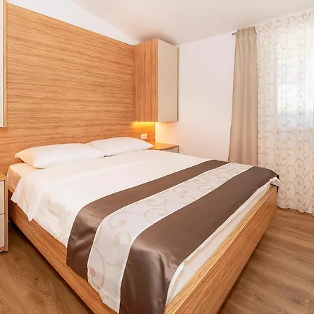 Kricin Ii Appartement